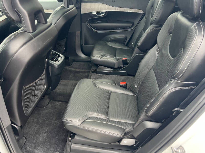 2021 Volvo XC90 T6 Inscription 6-Passenger