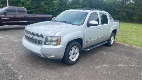 2011 Chevrolet Avalanche LT