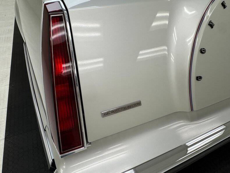 1983 Lincoln Continental