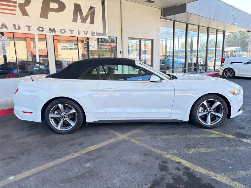 2015 Ford Mustang V6