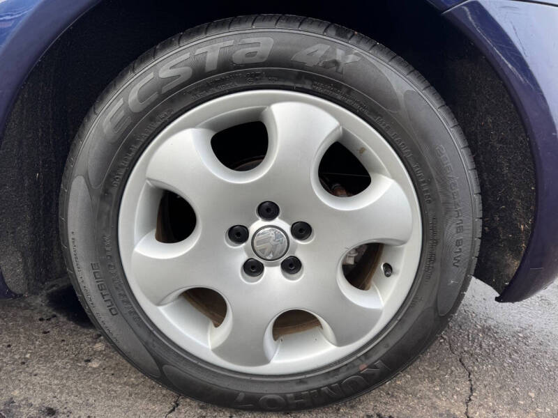 2002 Volkswagen New Beetle GLS