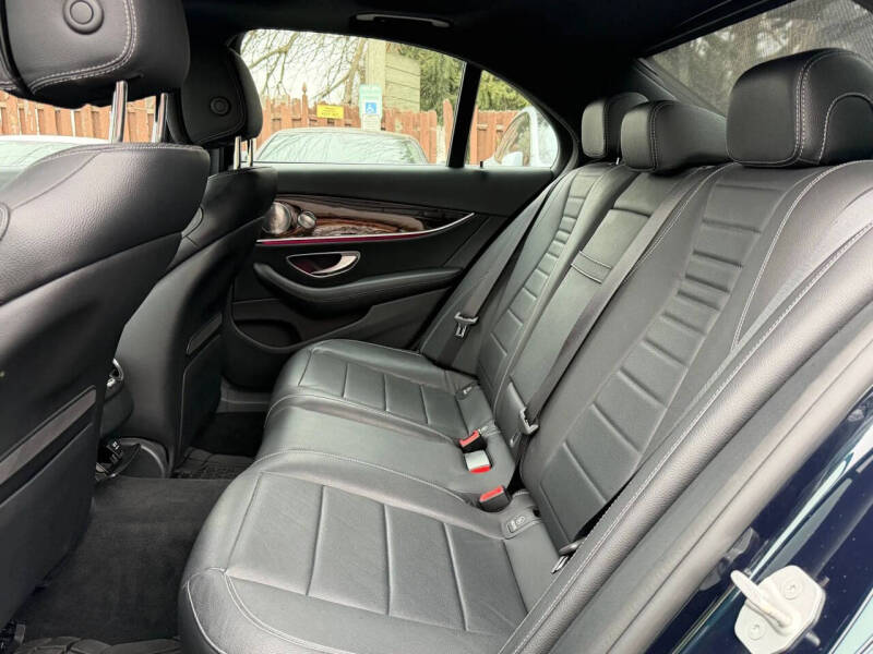 2017 Mercedes-Benz E-Class E 300 4MATIC