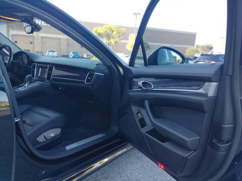 2012 Porsche Panamera