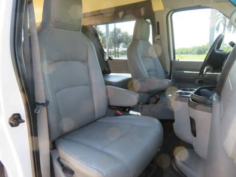2014 Ford E-Series E-150