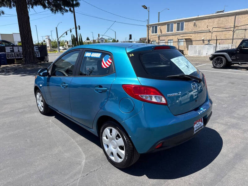 2011 Mazda MAZDA2 Sport