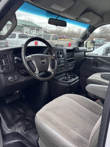 2019 Chevrolet Express 2500