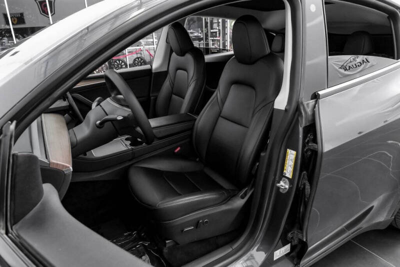 2022 Tesla Model Y Long Range