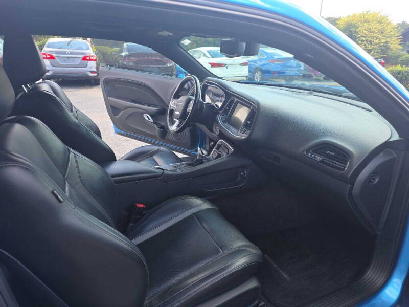 2016 Dodge Challenger SXT