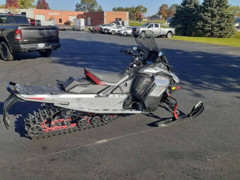 2024 Ski-Doo Renegade® X-RS® 900