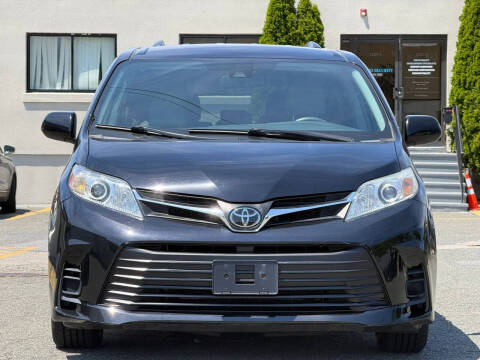 2018 Toyota Sienna