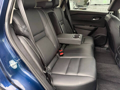 2026 Nissan Rogue SL
