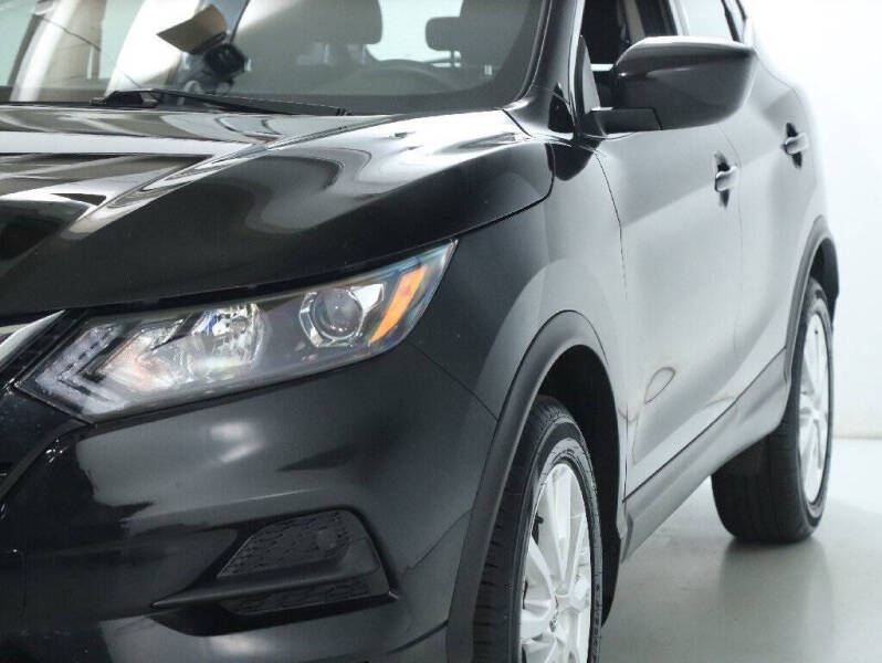 2022 Nissan Rogue Sport S