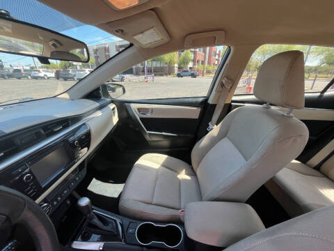 2015 Toyota Corolla LE