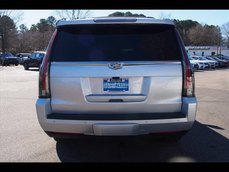 2017 Cadillac Escalade ESV Premium Luxury