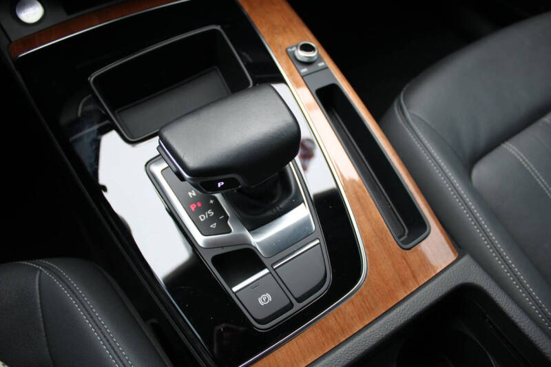 2021 Audi Q5 quattro Premium 45 TFSI