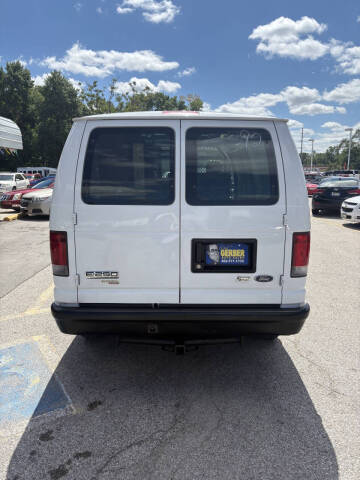 2013 Ford E-Series E-250