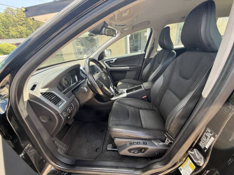 2015 Volvo XC60 T5 Drive-E