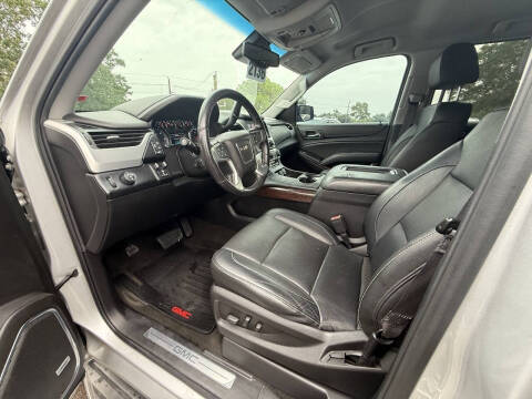 2017 GMC Yukon SLT