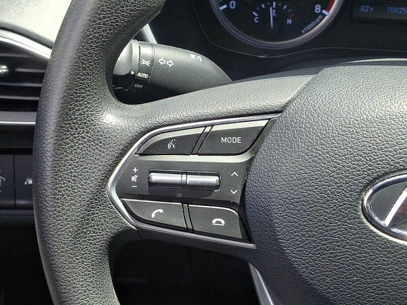 2020 Hyundai Santa Fe SE