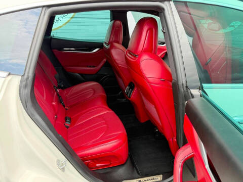 2017 Maserati Levante
