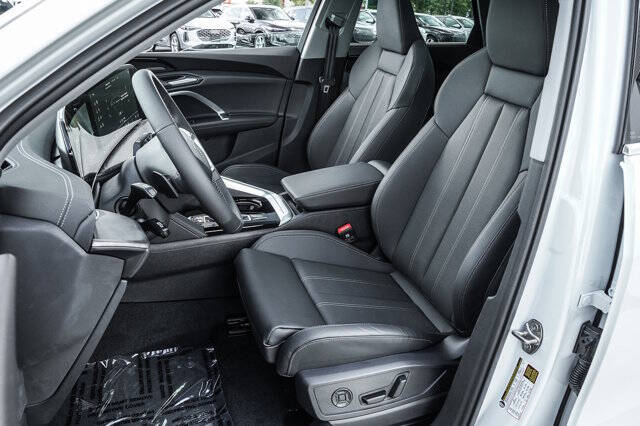 2025 Audi Q5 quattro Premium Plus TFSI