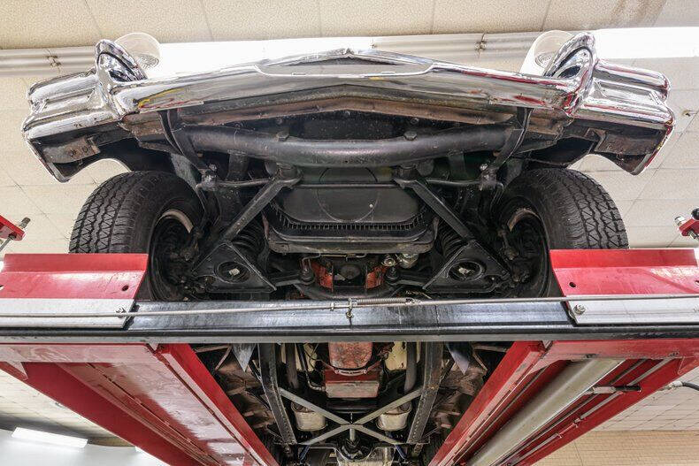 1957 Ford Thunderbird