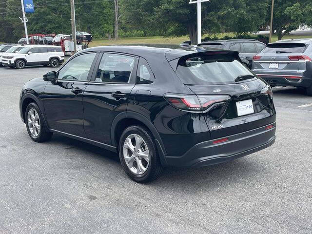 2025 Honda HR-V LX