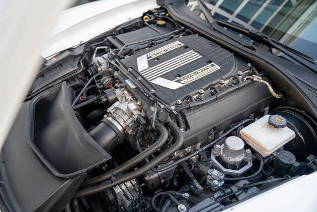 2015 Chevrolet Corvette 36