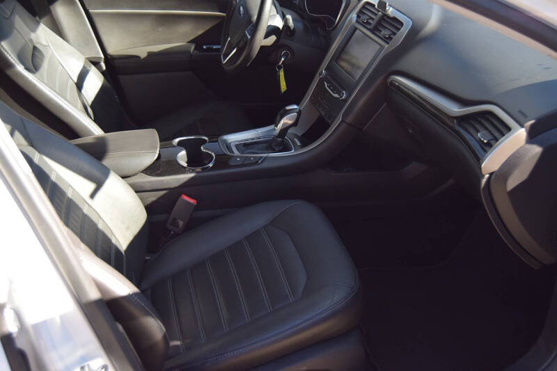 2014 Ford Fusion Energi SE