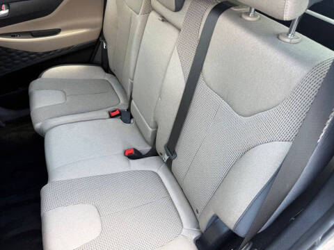 2019 Hyundai Santa Fe SE 2.4L