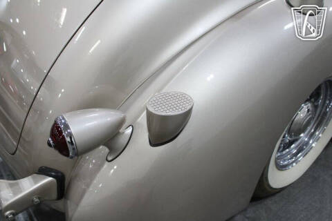 1937 Packard 115C