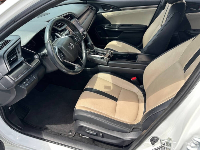 2019 Honda Civic Sport Touring