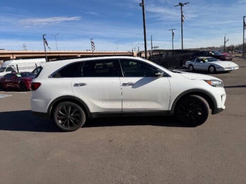 2019 Kia Sorento S V6