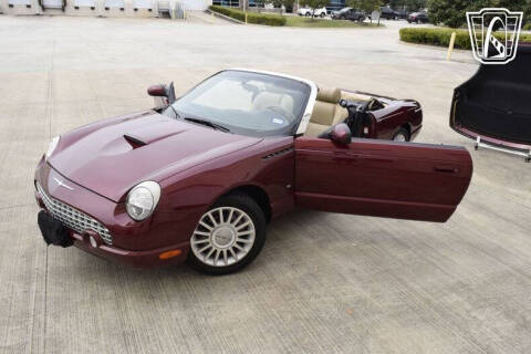 2004 Ford Thunderbird Deluxe