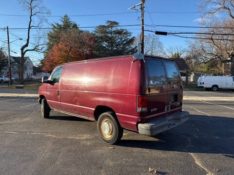 2005 Ford E-Series E-250