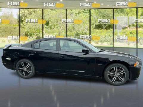 2014 Dodge Charger R/T Plus