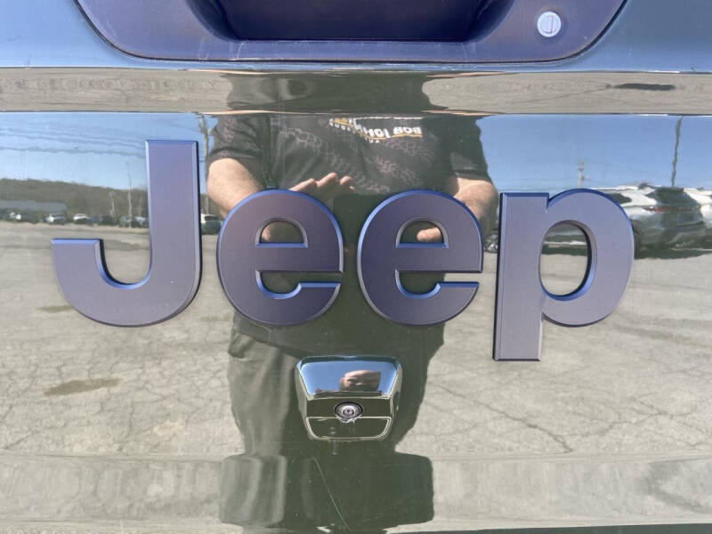 2023 Jeep Gladiator Willys