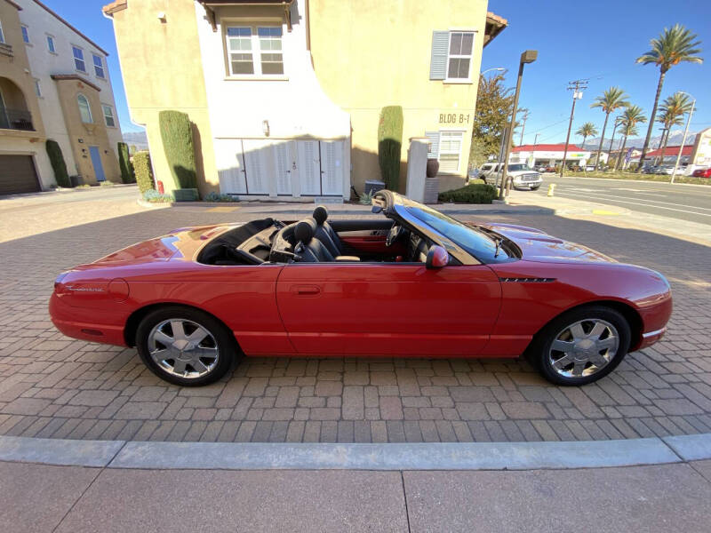 2002 Ford Thunderbird Deluxe