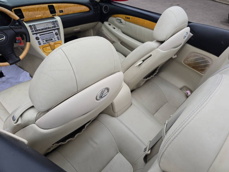 2002 Lexus SC 430