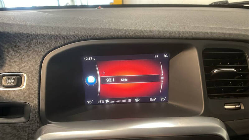 2018 Volvo V60 Cross Country T5 Premier