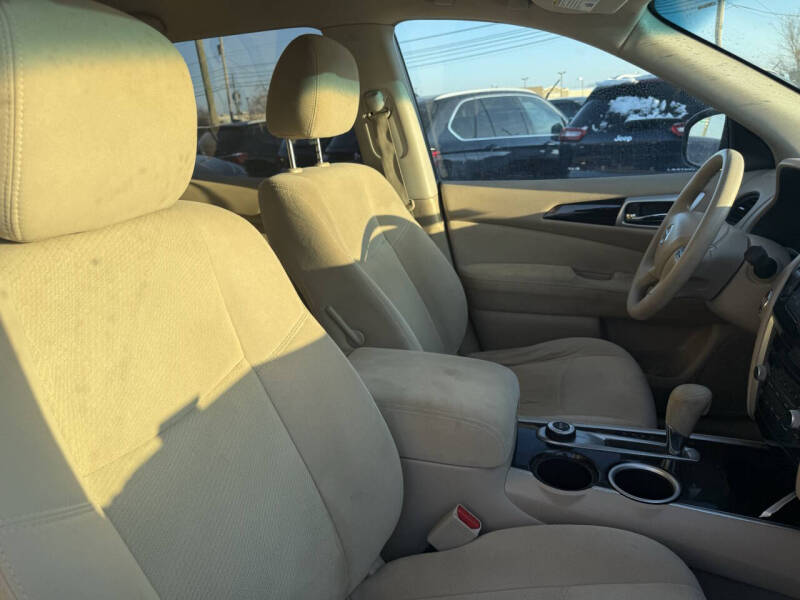 2013 Nissan Pathfinder S