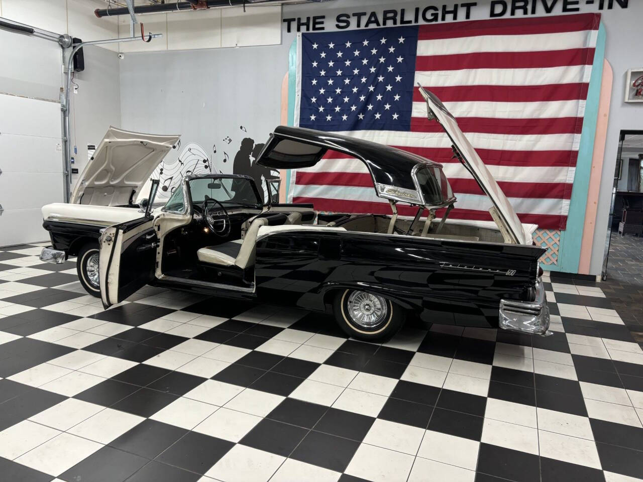 1957 Ford Fairlane 34