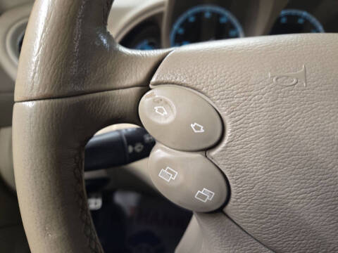 2004 Mercedes-Benz SL-Class SL 500