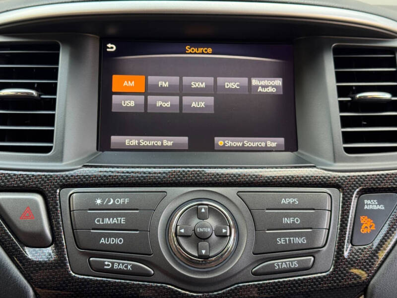 2020 Nissan Pathfinder SV