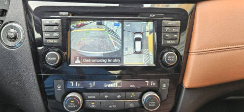 2017 Nissan Rogue SL