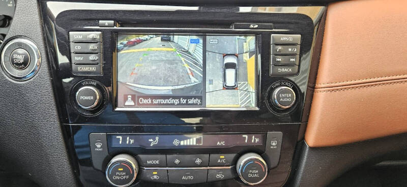 2017 Nissan Rogue SL