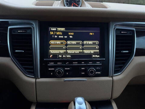 2016 Porsche Macan S