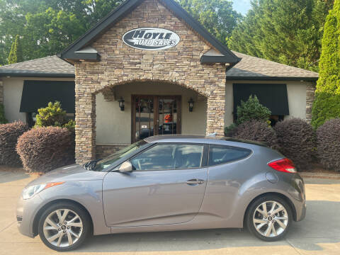 2016 Hyundai Veloster for sale at Hoyle Auto Sales in Taylorsville NC