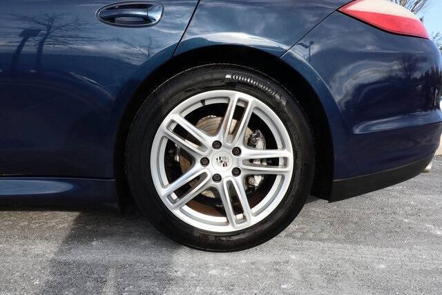 2012 Porsche Panamera 4