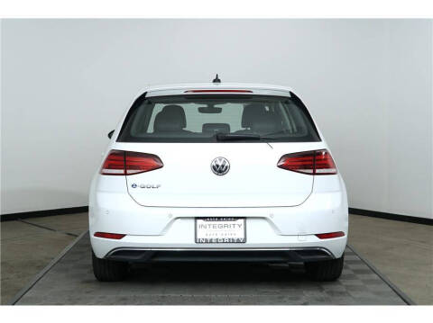 2017 Volkswagen e-Golf SEL Premium
